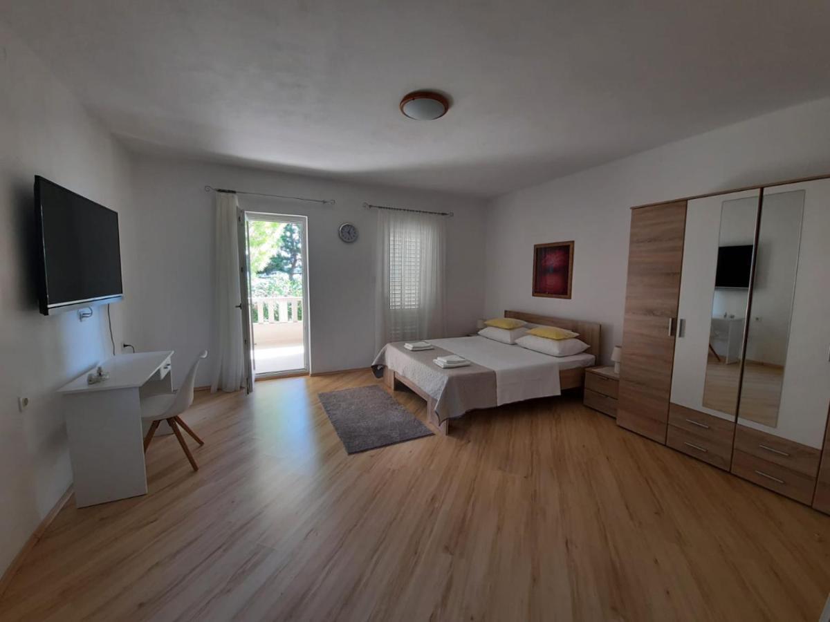 Apartmani Sruk Sukošan Εξωτερικό φωτογραφία