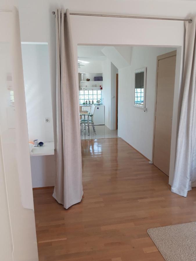 Apartmani Sruk Sukošan Εξωτερικό φωτογραφία